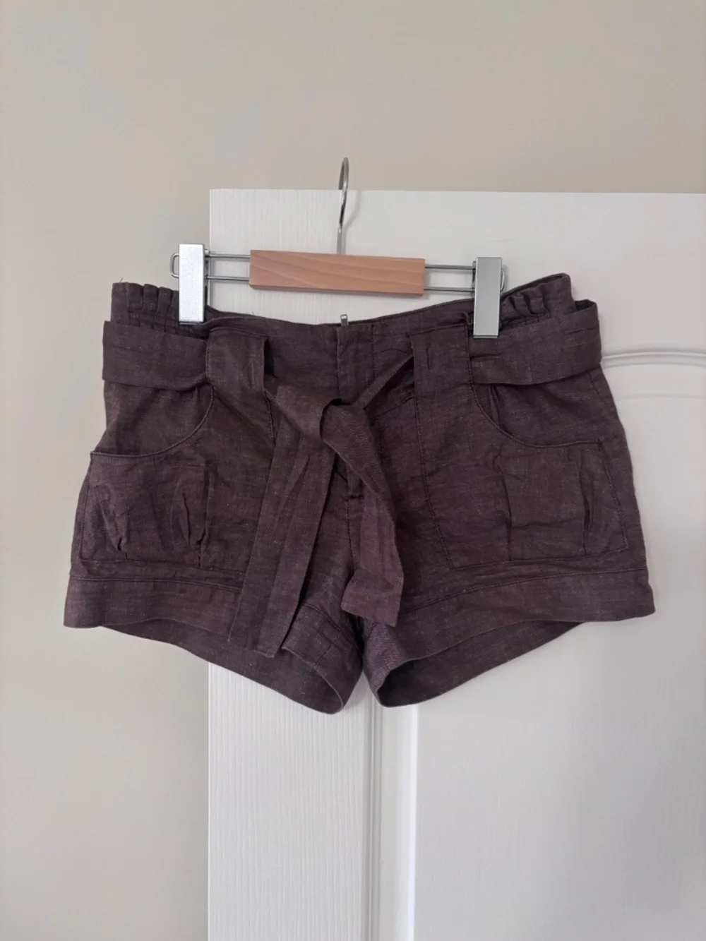 BCBGeneration Cotton/Linen Blend Belted Brown Shorts Women’s Size 6 - Picture 1 of 10